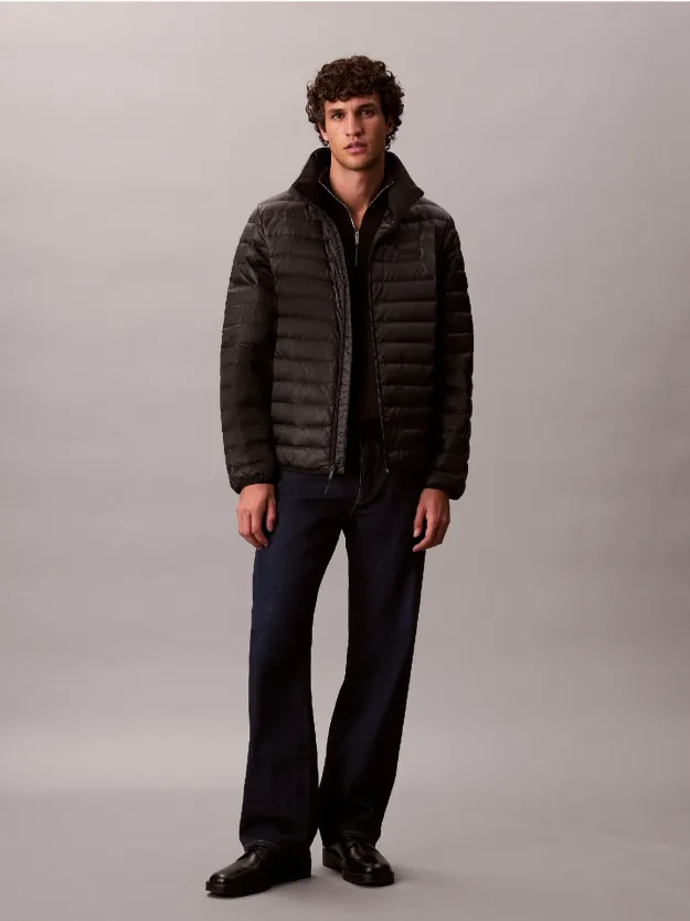 Black جاكيت منفوخ خفيف الوزن