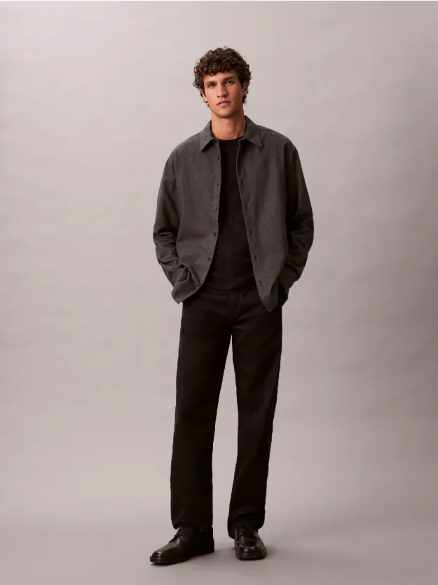 Black قميص بقصّة مريحة بأزرار